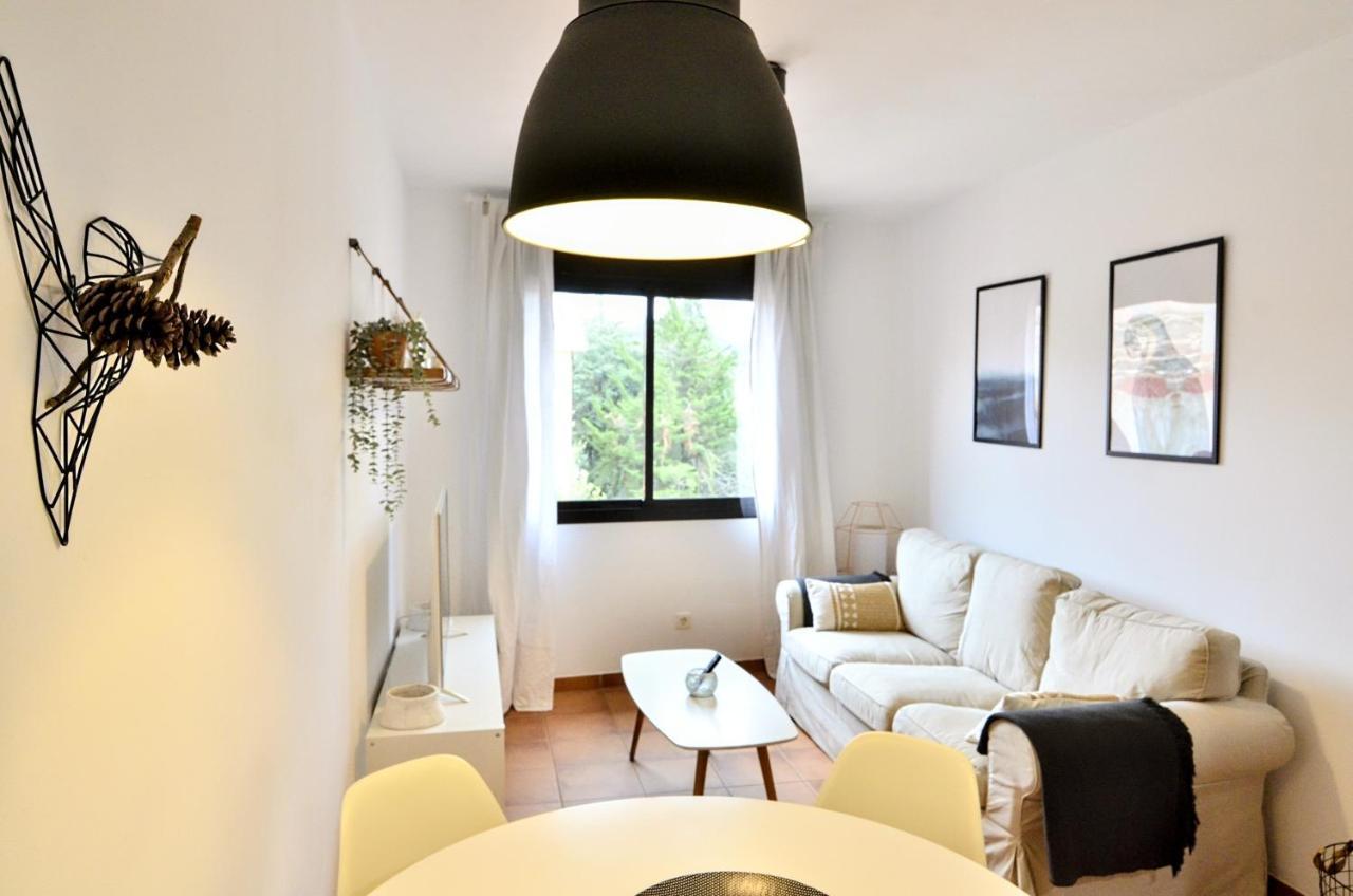 Apartaments La Rambla - L'Arrel - 4 Persones コルノデイヤ エクステリア 写真