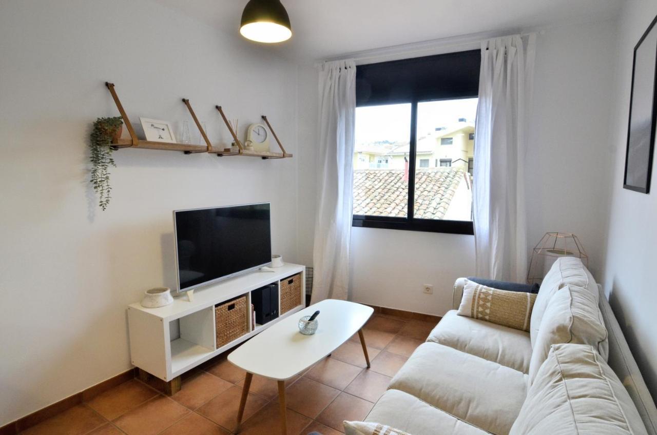 Apartaments La Rambla - L'Arrel - 4 Persones コルノデイヤ エクステリア 写真