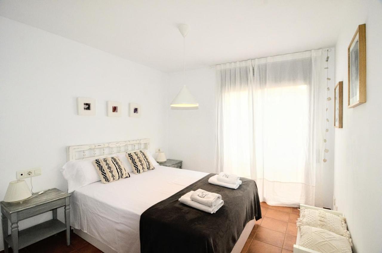 Apartaments La Rambla - L'Arrel - 4 Persones コルノデイヤ エクステリア 写真